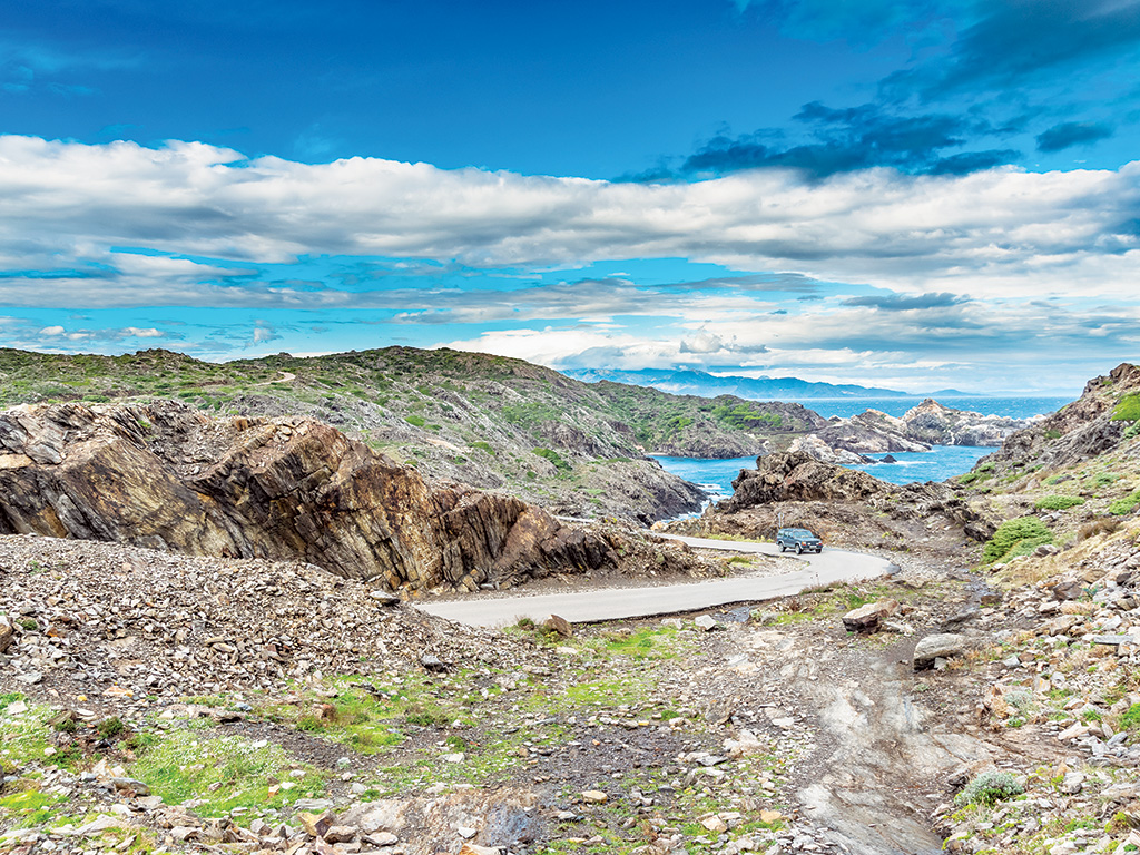  CATALONIA SPEEDS AHEAD AS MOTORING EXPERIENCES DESTINATION